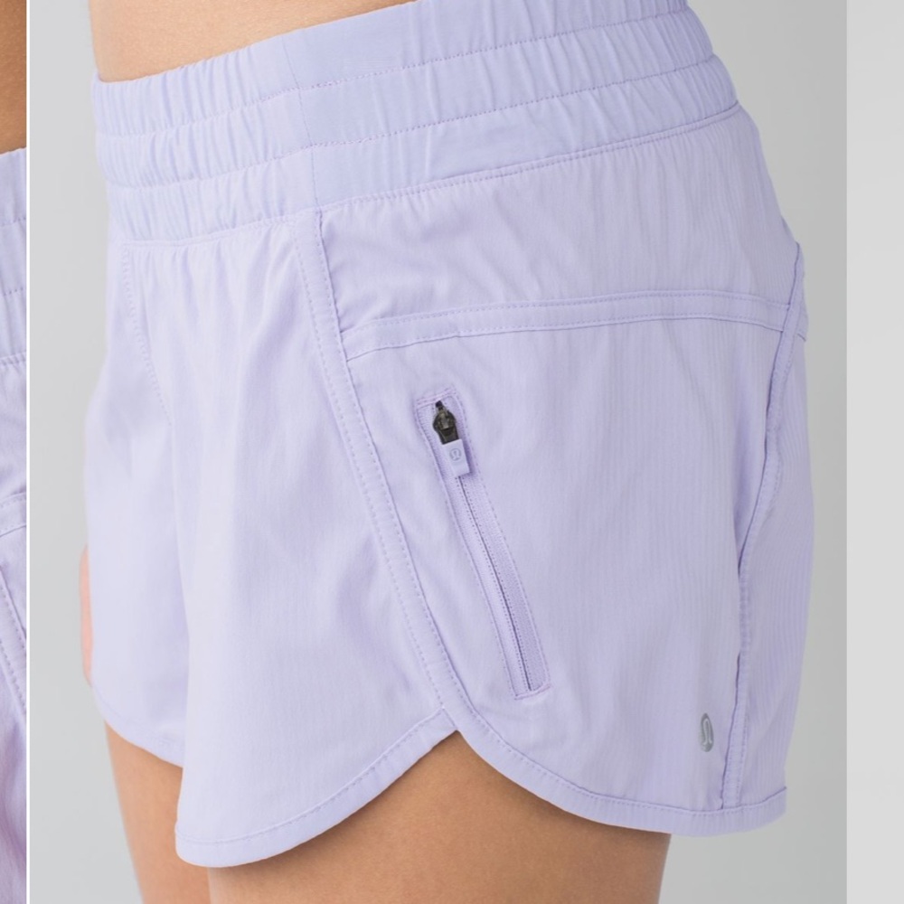 Lululemon Tracker Short III *4-way Stretch - Lavender